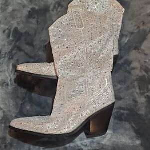 Azalea Wang Sparkling Silver Women's Cowgirl Boots